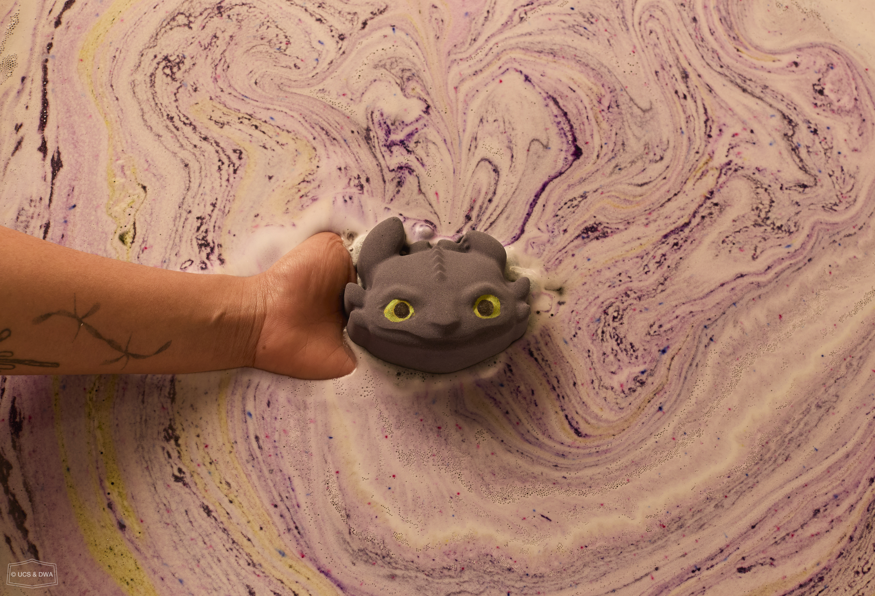 ヒックとドラゴン X ラッシュ コラボレーション | LUSH